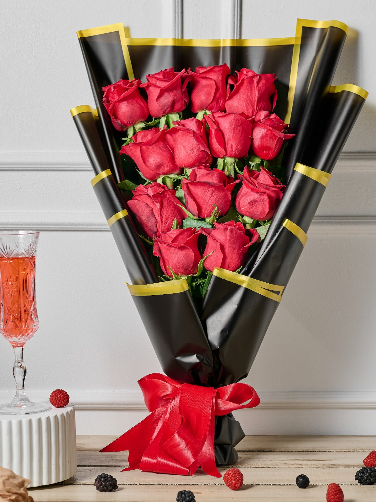 15 Red roses bouquet